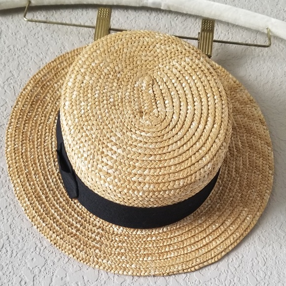 Wicker Hat - Picture 2 of 3